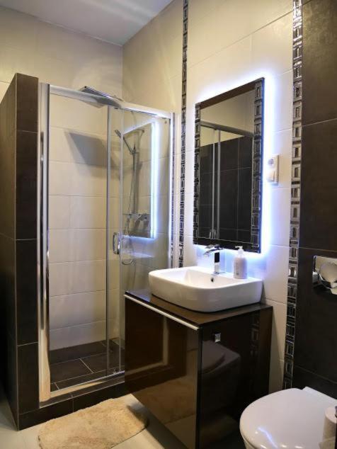Fueredi Apartman Дебрецен Екстер'єр фото
